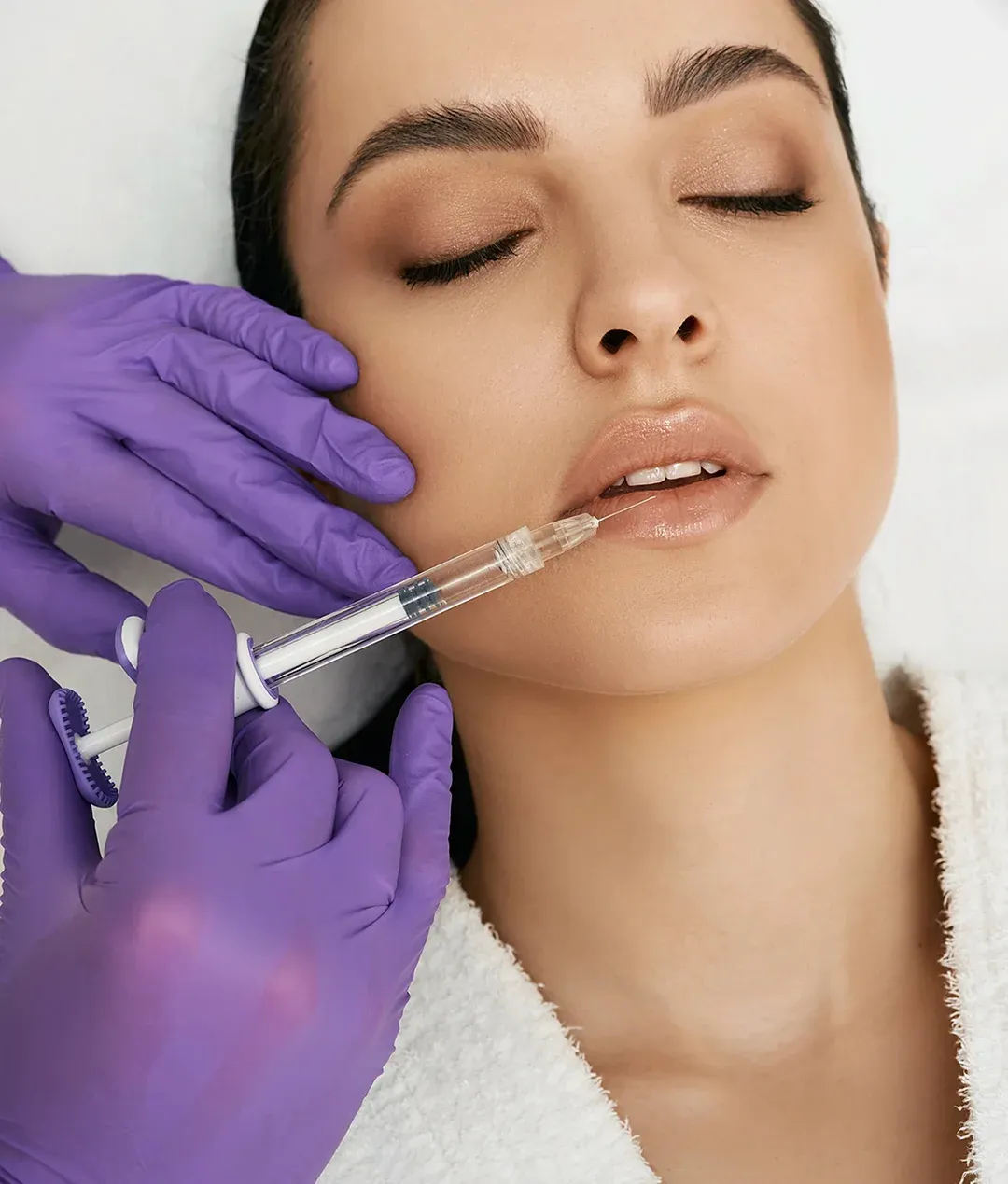 Lip fillers for plump lips